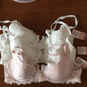 Lacey bras (36B) NWT